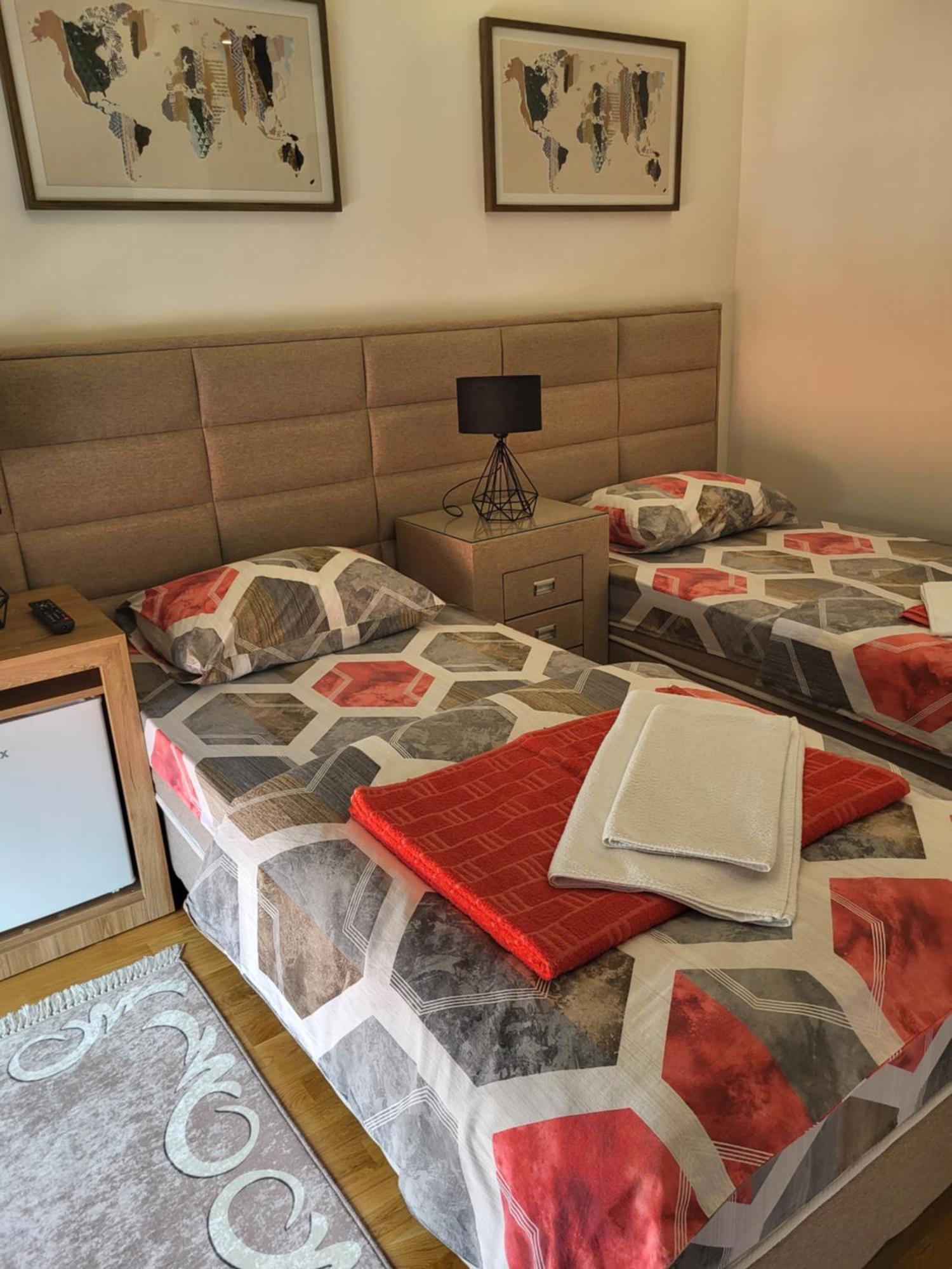 סטינג'ה Lux Apartmani Bajova מראה חיצוני תמונה